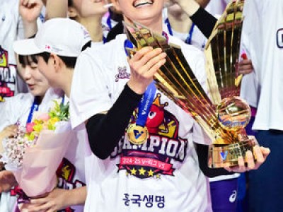 김연경 회견 오늘 열려 배구팬들 눈물 흘리게 됨