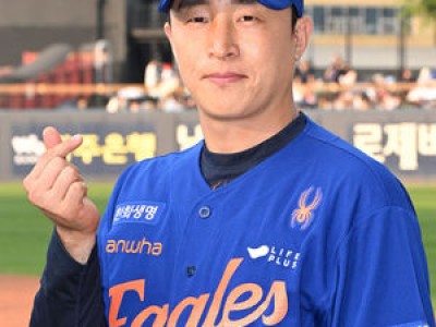 전준우 손아섭 한국시리즈 만남 응원 새로운 출발 화이팅