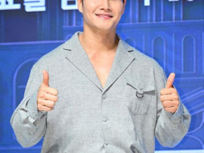 김종국 결혼식 후 첫 방송에서 아내와의 러브스토리 털어놔