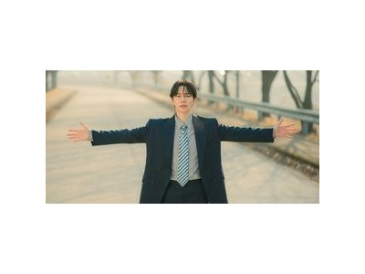 이준호 태풍상사 단 2회만에 눈빛으로 화제