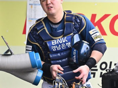 NC 이호준 감독 준플레이오프 진출 가능성에 관심 집중